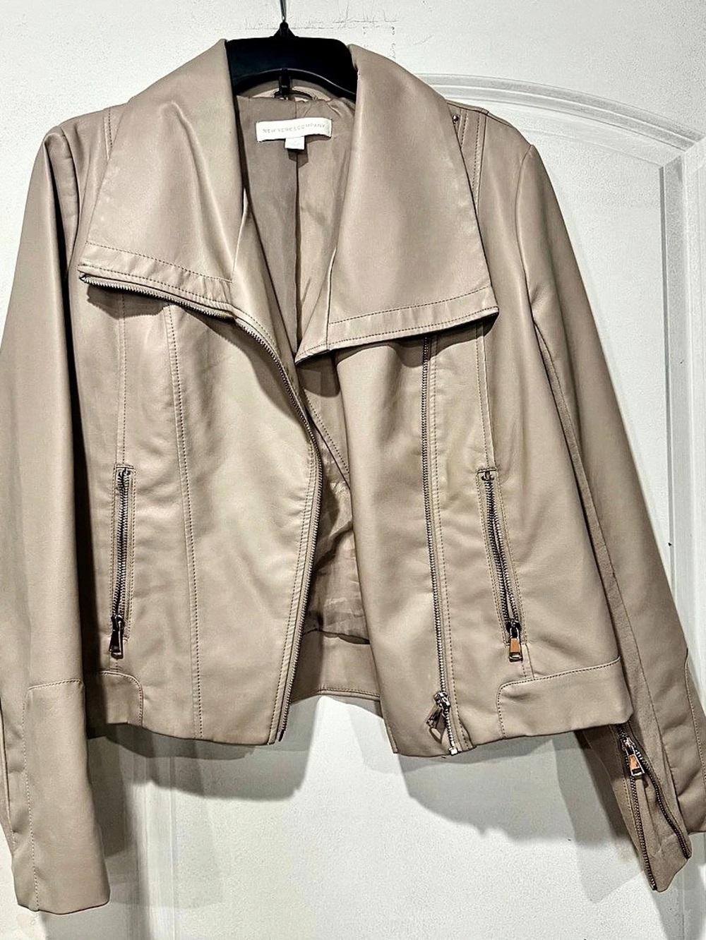 NY&Co Moto Jacket in Beige